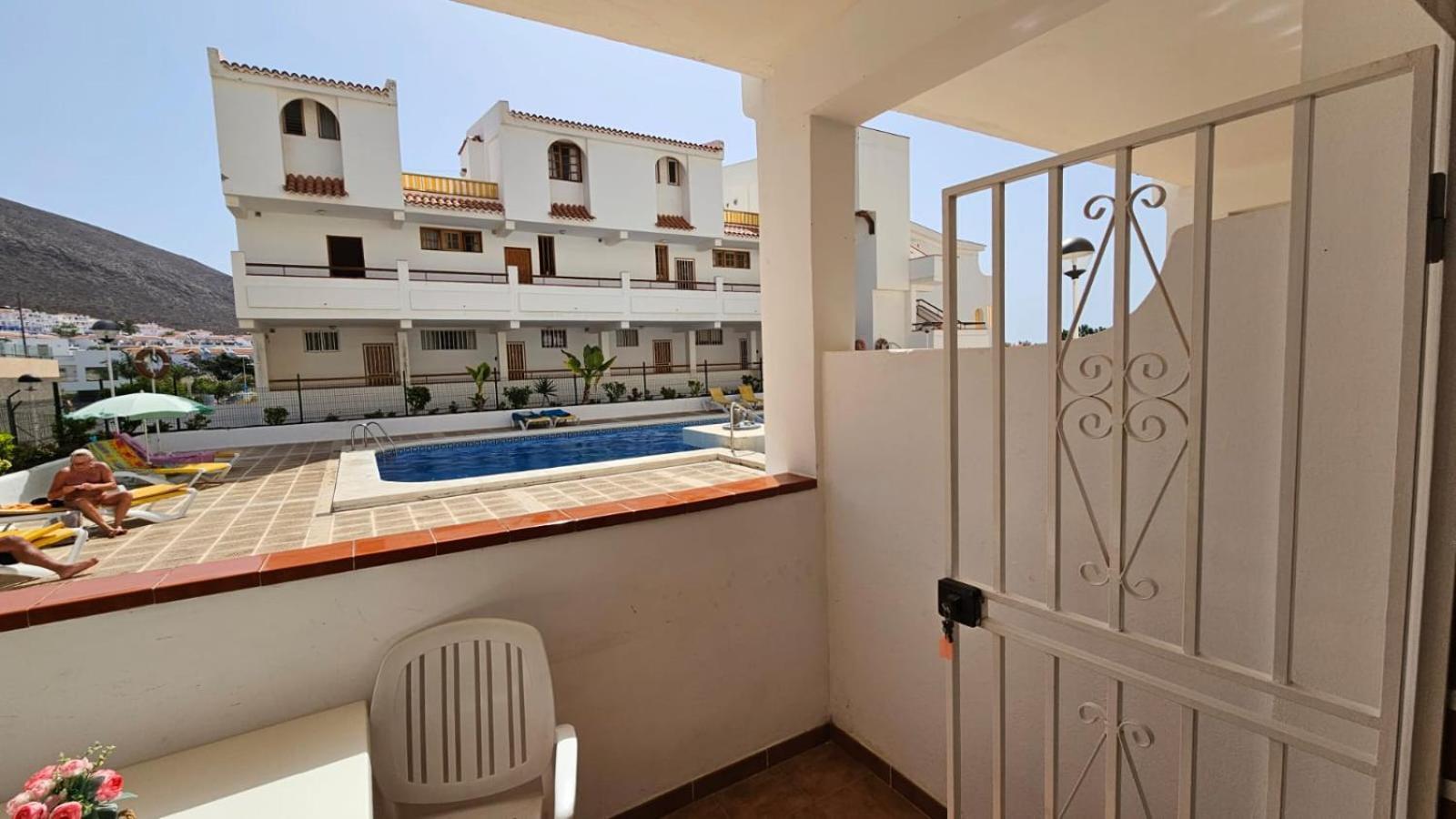Parque Margarita, Terraza Vista Piscina Appartement Los Cristianos  Buitenkant foto