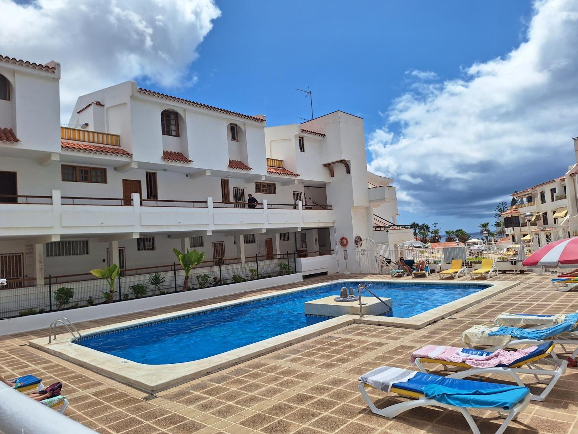 Parque Margarita, Terraza Vista Piscina Appartement Los Cristianos  Buitenkant foto