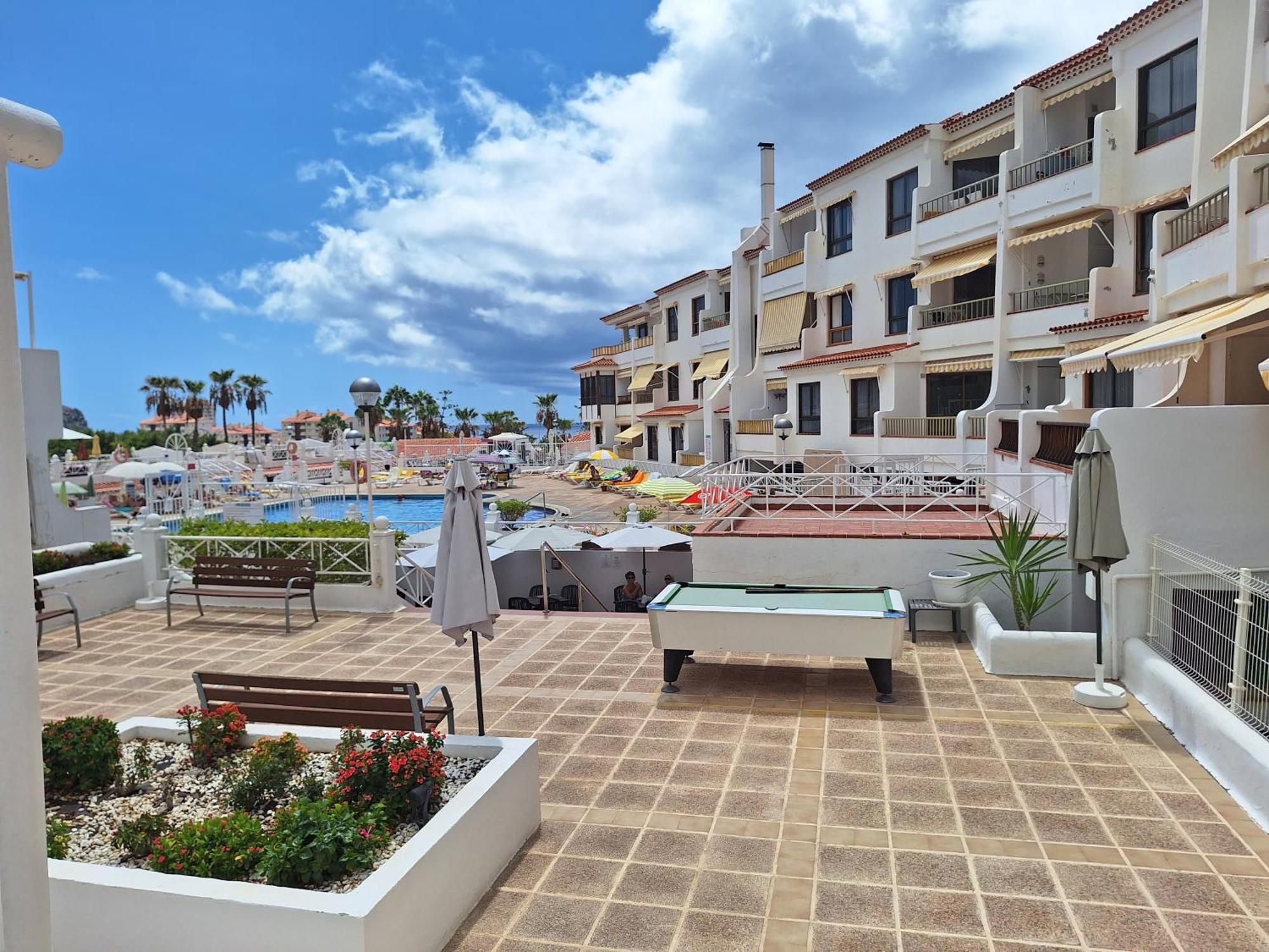 Parque Margarita, Terraza Vista Piscina Appartement Los Cristianos  Buitenkant foto